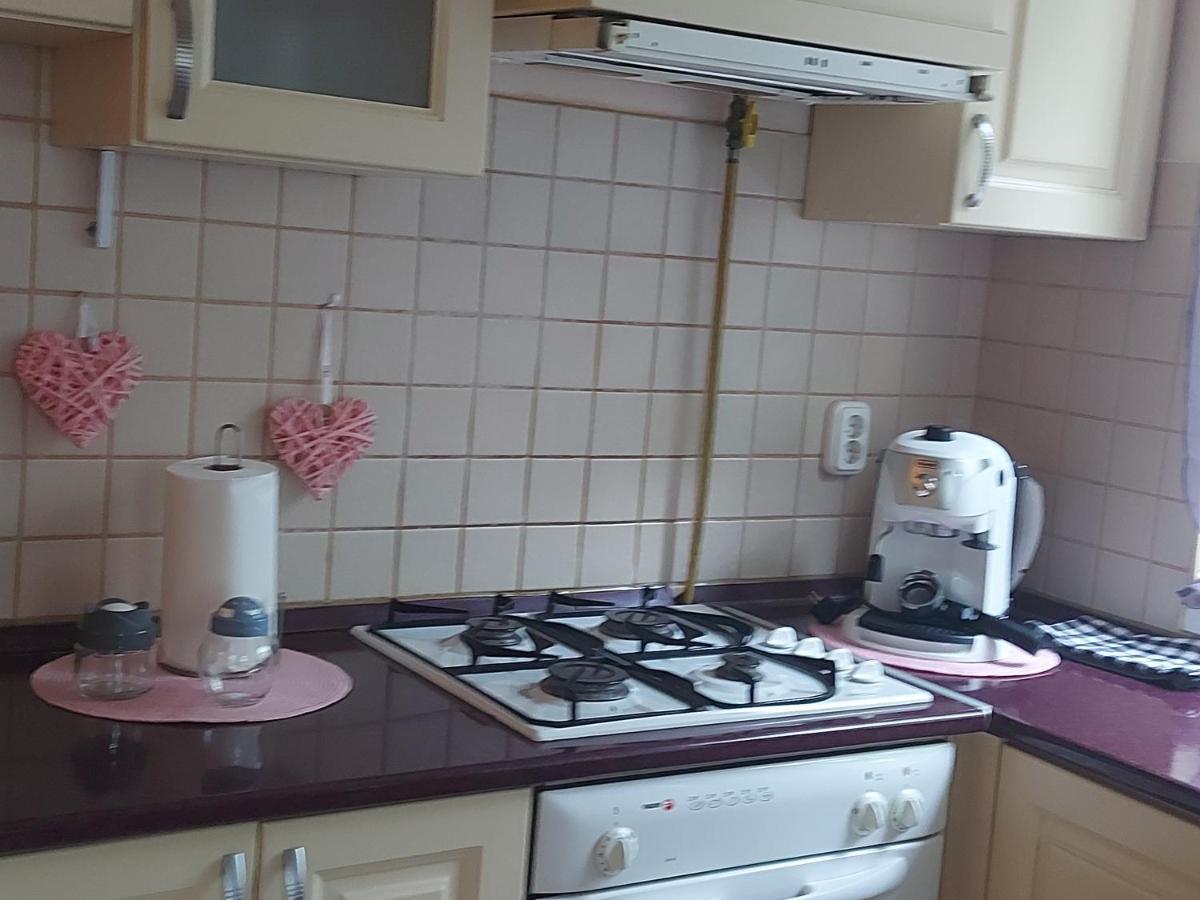 Lara Apartman Debrecen Exteriör bild