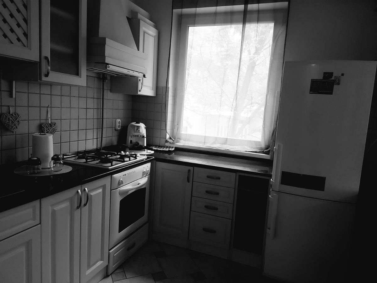 Lara Apartman Debrecen Exteriör bild